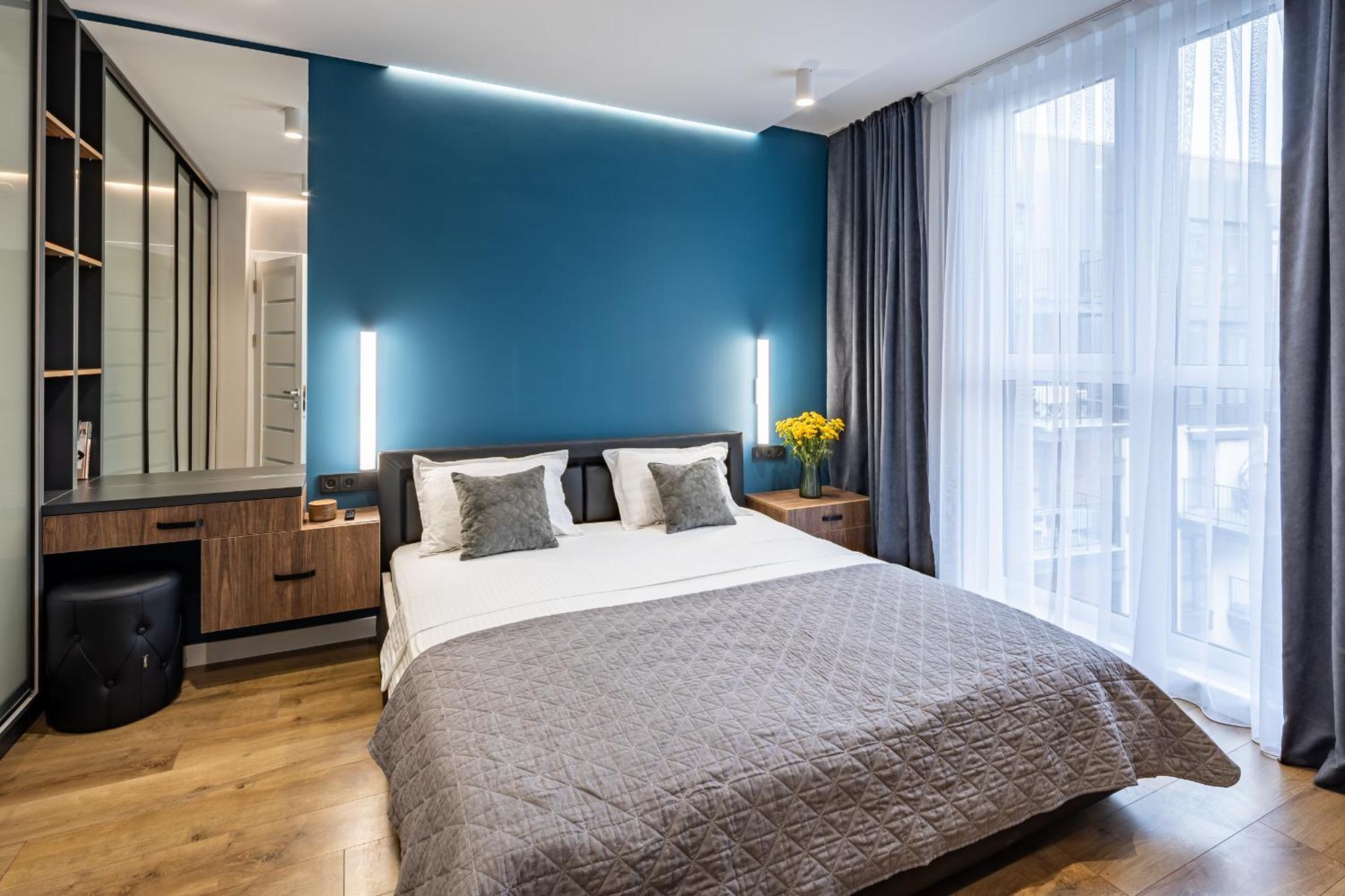 Avalon Premium Two Bedrooms Apartment Лвив Екстериор снимка