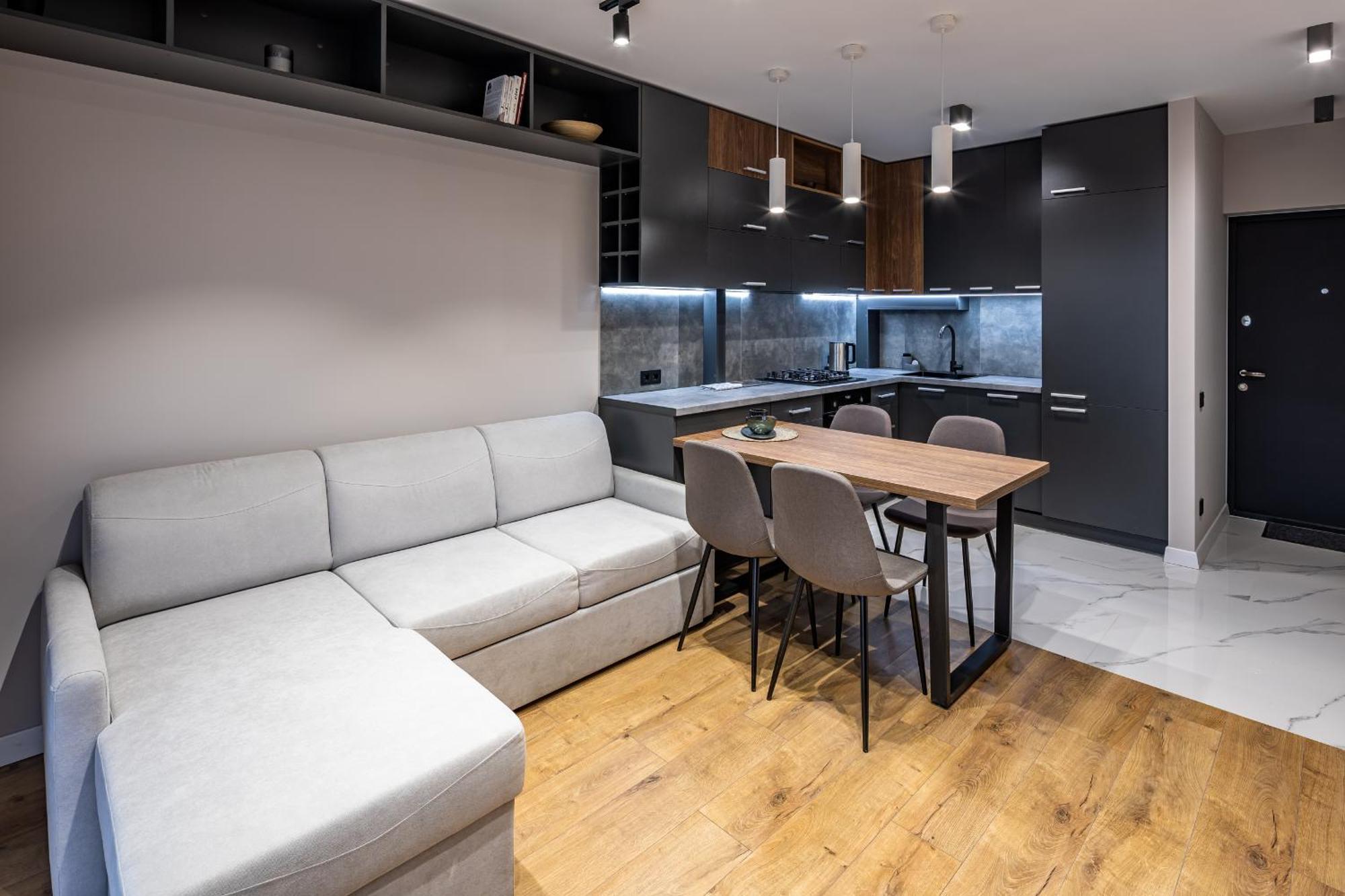 Avalon Premium Two Bedrooms Apartment Лвив Екстериор снимка
