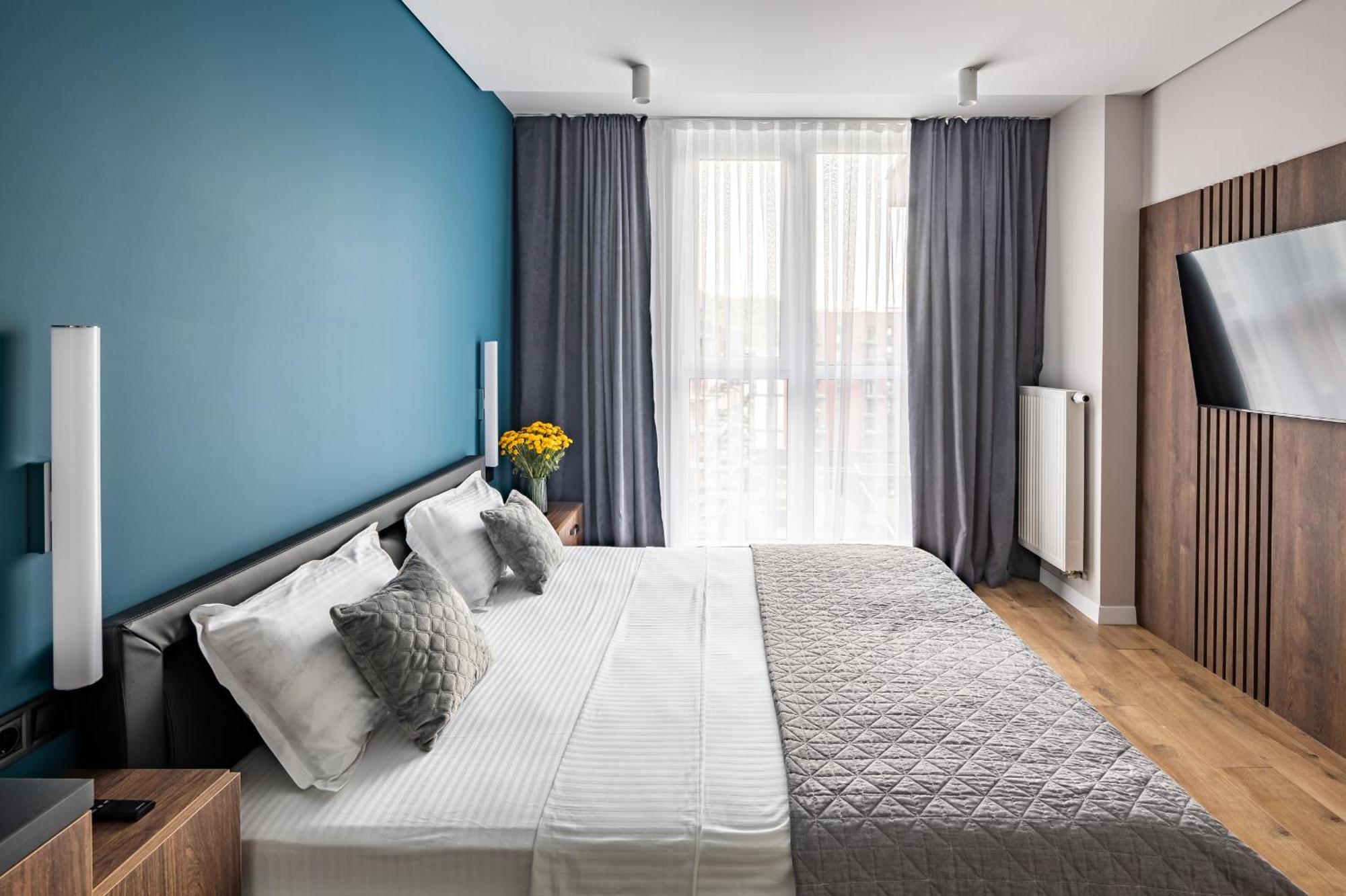 Avalon Premium Two Bedrooms Apartment Лвив Екстериор снимка