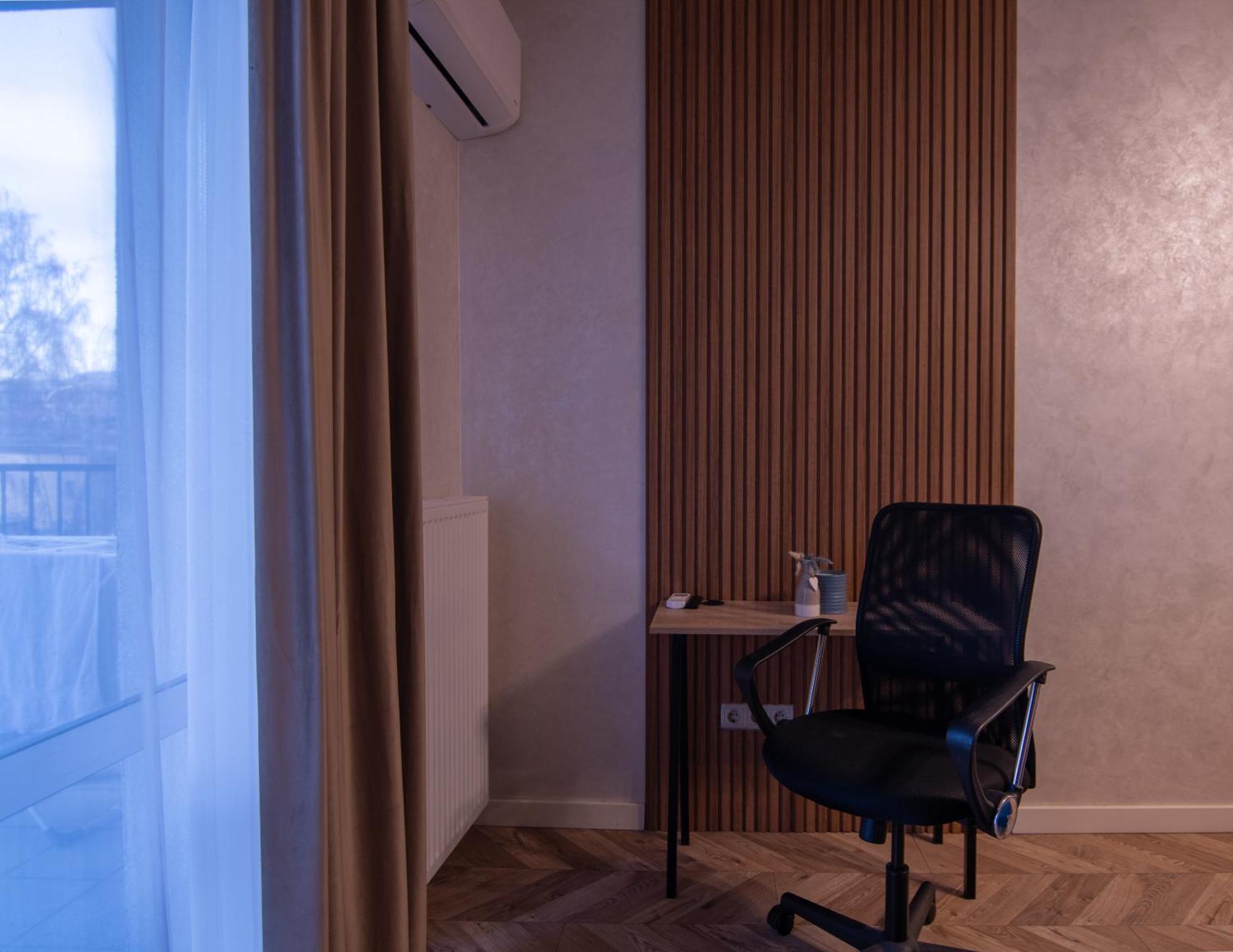 Avalon Premium Two Bedrooms Apartment Лвив Екстериор снимка
